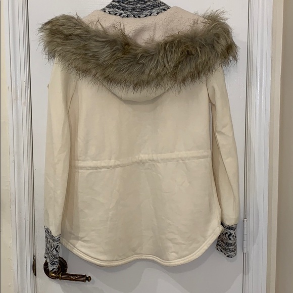 Hollister Sherpa lined faux fur hooded coat - Picture 6 of 8